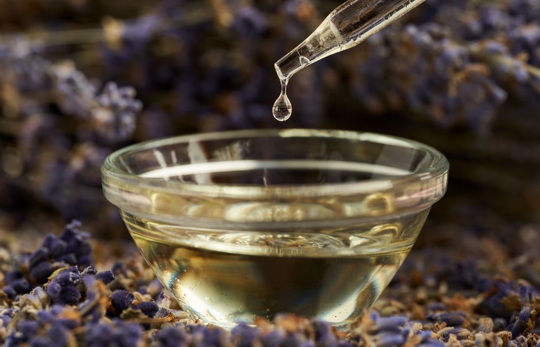 Elabora Tu Propio Aceite Infusionado con Lavanda