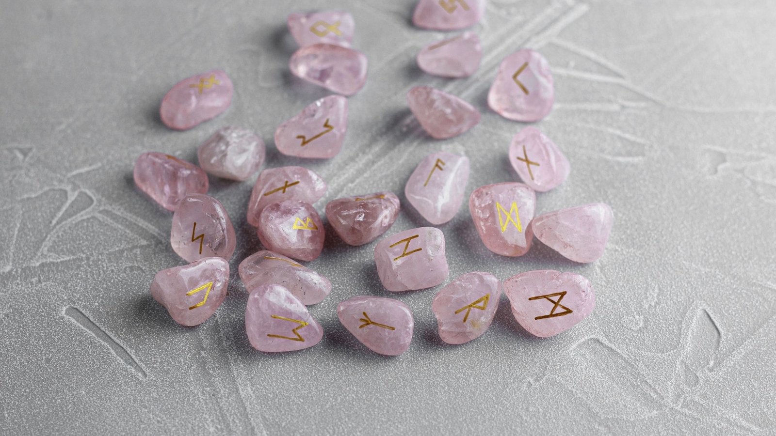 significado-runas-vikingas-minerales