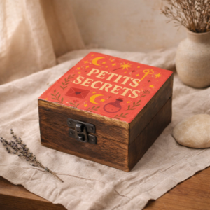 Pequeña Caja Esmaltada de Madera de Mango - Petits Secrets